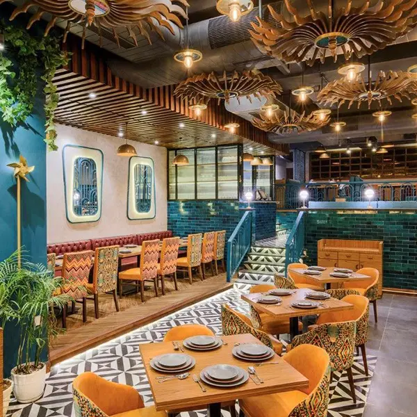 restaurant interior designer