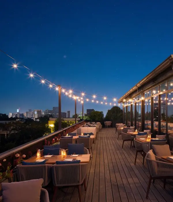 rooftop restaurant interior design 1