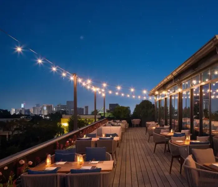 rooftop-restaurant-interior-design